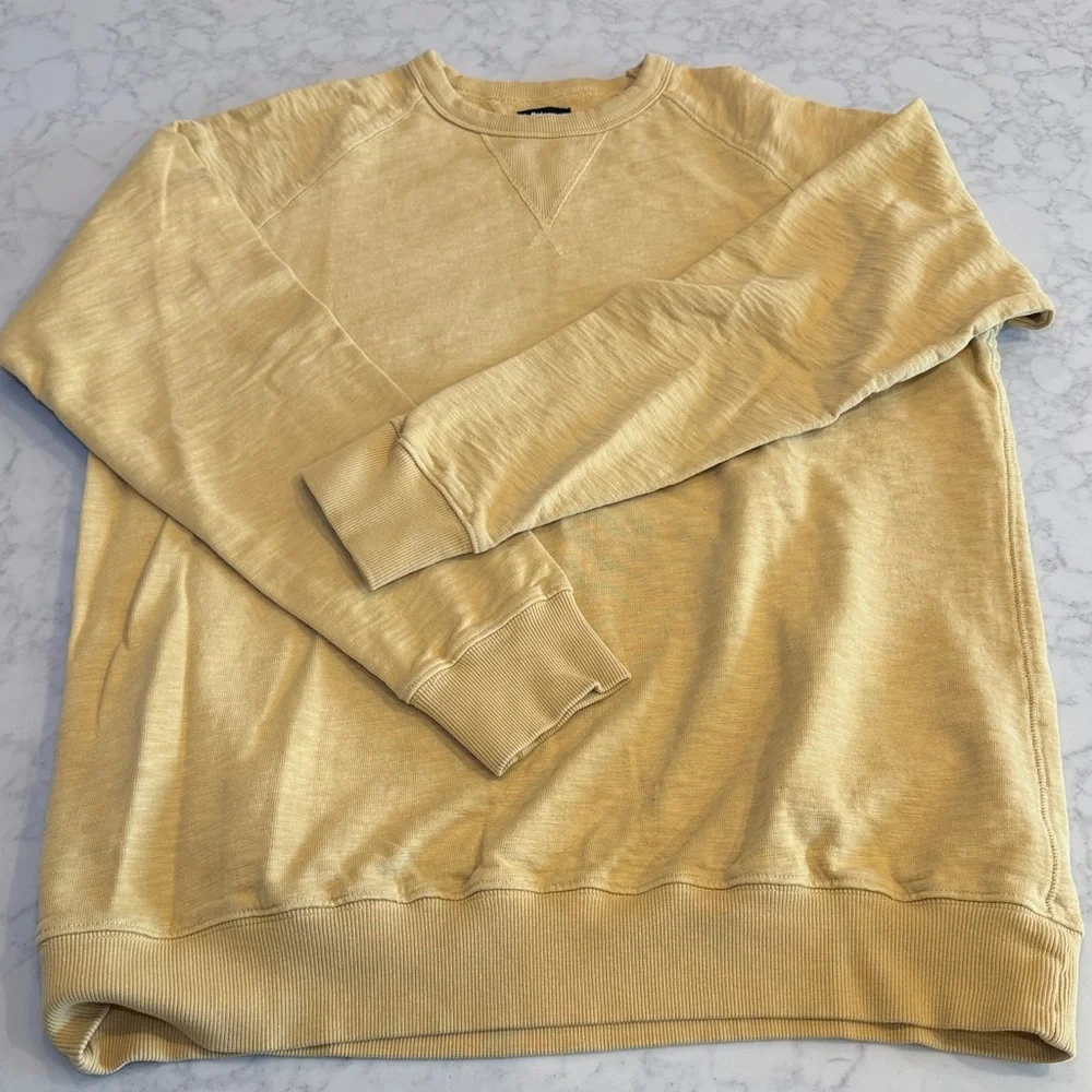 J. Peterman Crewneck Sweatshirt Size Medium